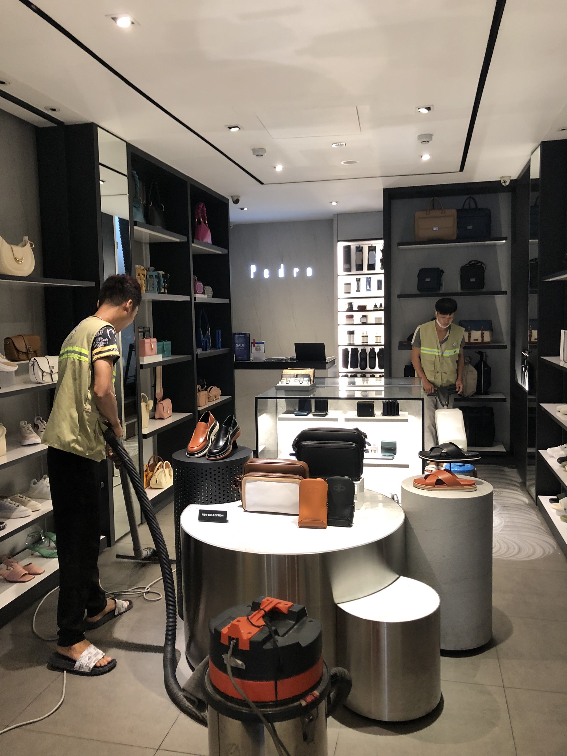 VỆ SINH GIẶT THẢM